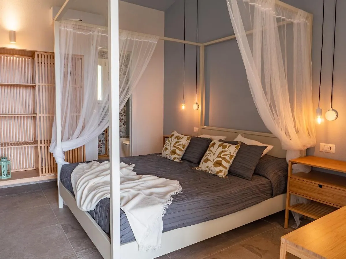 B&B Sole Mare Luna Lu Lioni 0*,  Italy
