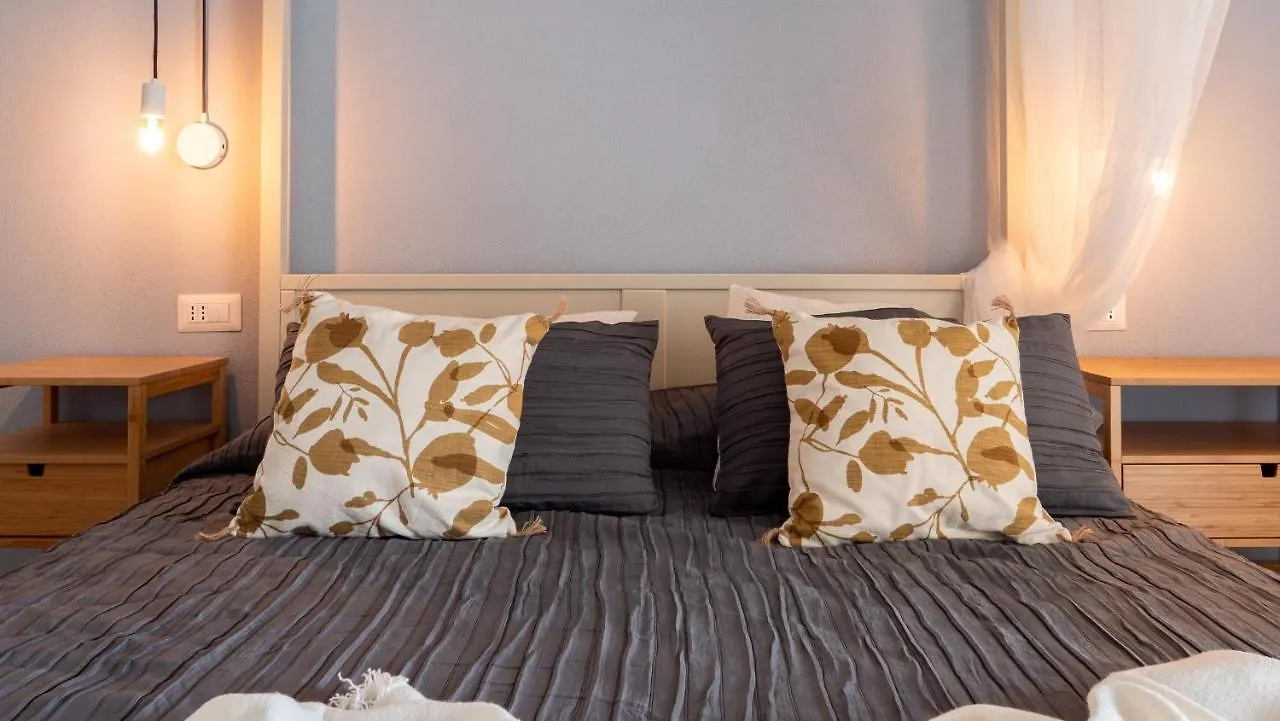 Bed & Breakfast B&B Sole Mare Luna Lu Lioni