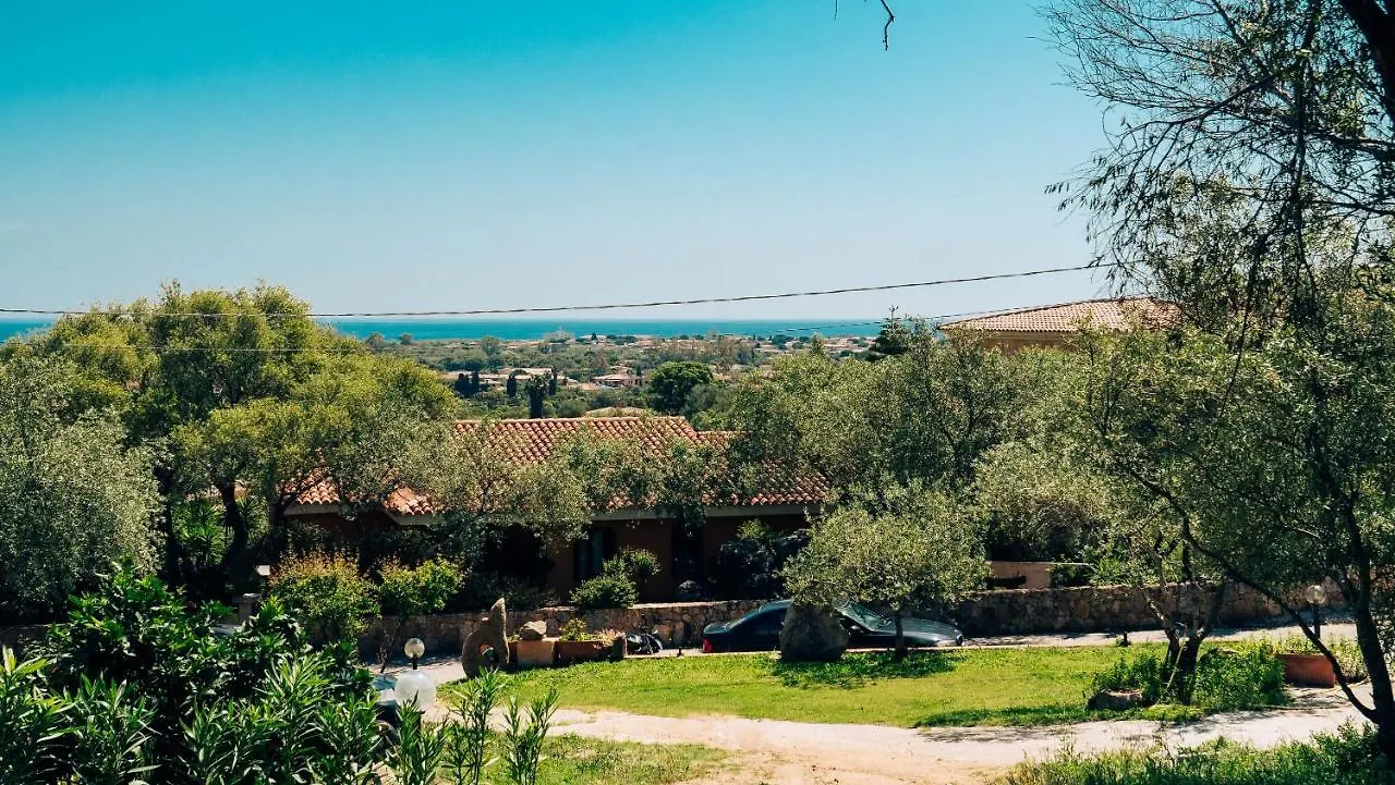 Bed & Breakfast B&B Sole Mare Luna Lu Lioni